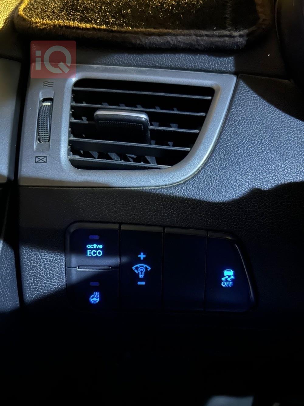 هیوندای ئەڤانتی